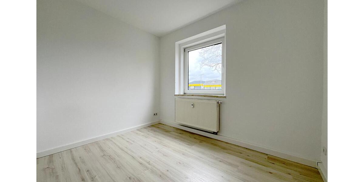 Erdgeschoßwohnung Glauchau - 3 Zimmer, 56 m&sup2;, 360&euro; | Angebot:26003173