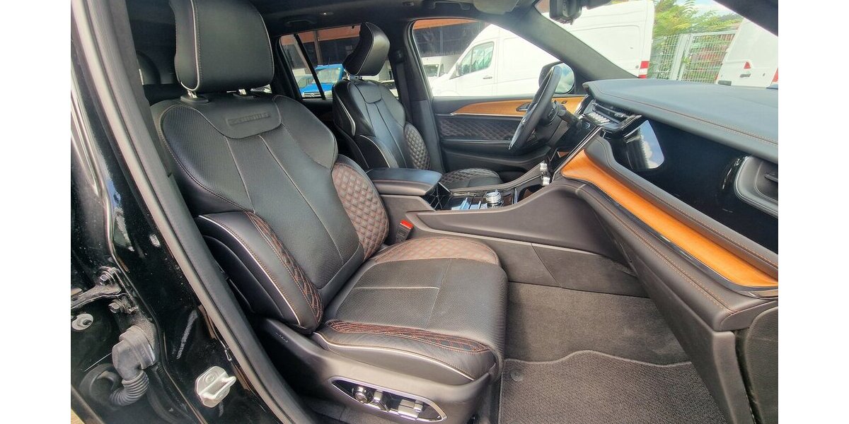 Jeep Grand Cherokee Summit Reserve Plug-In-Hybrid 4xe 30.000 km 61.799 &euro; Landau 76829