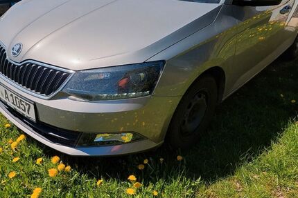 Skoda Fabia 16.000 km 8.450 &euro; Grünbach 08223