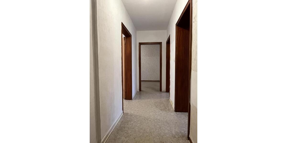 Etagenwohnung Bestwig - 3 Zimmer, 63 m&sup2;, 355&euro; | Angebot:25156574