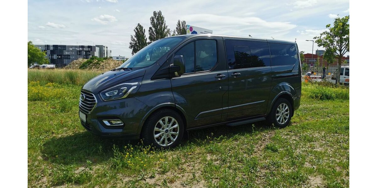 Ford Tourneo Custom 130.000 km 28.300 &euro; Berlin 12557