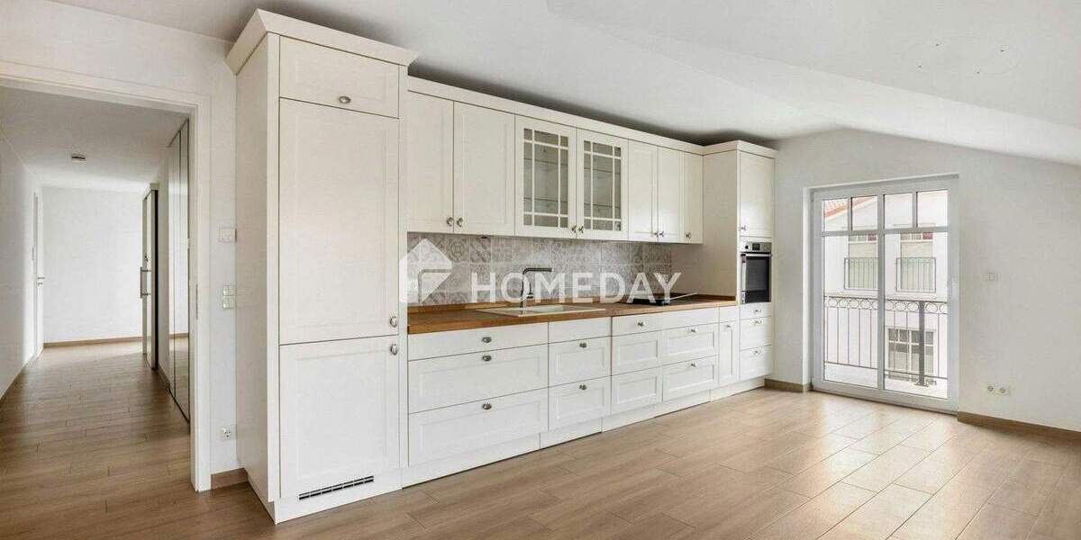 Moderne A+-Wohnatmosphäre mit zwei Balkonen und Tiefgaragenkomfort 2 zimmer