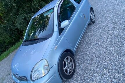 Toyota Yaris 121.000 km 2.300 € Angelbachtal 74918
