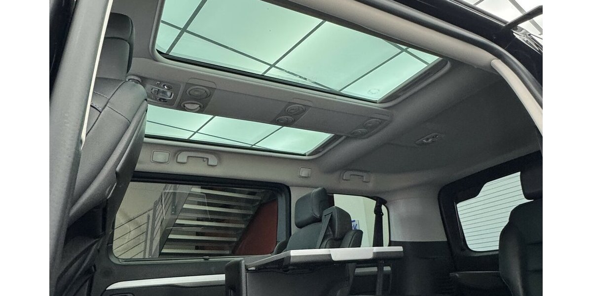 Opel Zafira Life -e Elegance L 50 kWh Leder Xenon CAM 34.950 km 24.760 &euro; Lich 35423