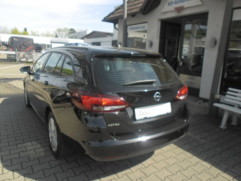 Opel Astra Business StartStop 90.512 km 11.990 € Winterbach 73650