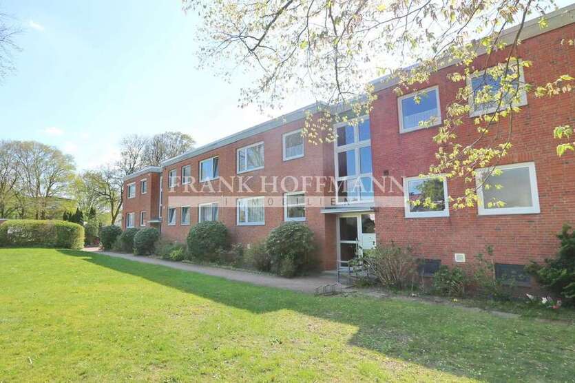 Wohnung zum Kaufen in Quickborn 229.000 € 80.52 m²