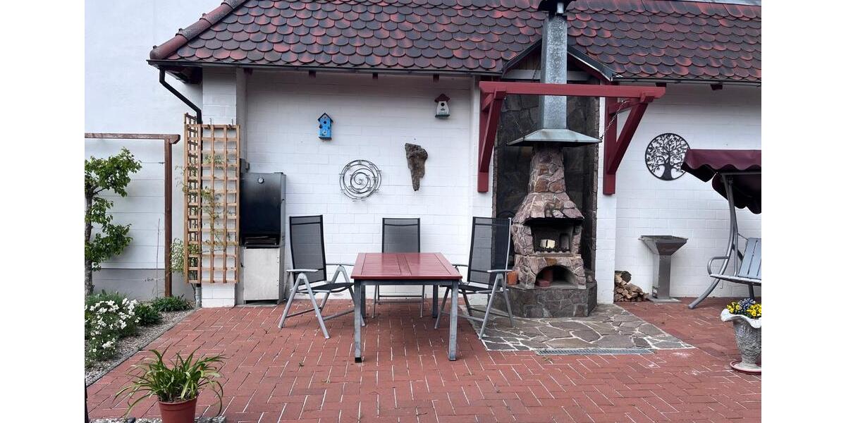 Einfamilienhaus Osterburg (Altmark) - 8 Zimmer, 210 m&sup2;, 239.000&euro; | Angebot:27068201
