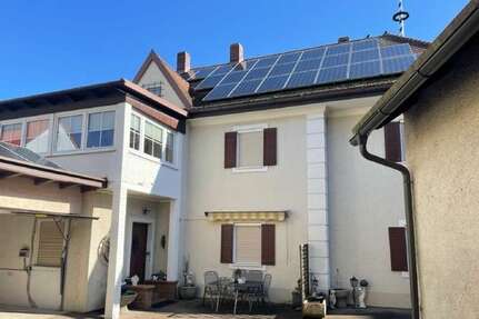 Haus zum Kaufen in Markt Indersdorf 2.340.000 € 365 m²