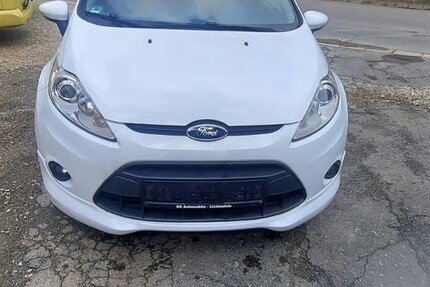 Ford Fiesta 156.000 km 2.500 € Lichtenfels 96215
