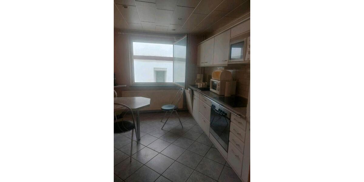 Einfamilienhaus Heldburg - 6 Zimmer, 100 m&sup2;, 70.000&euro; | Angebot:26511553