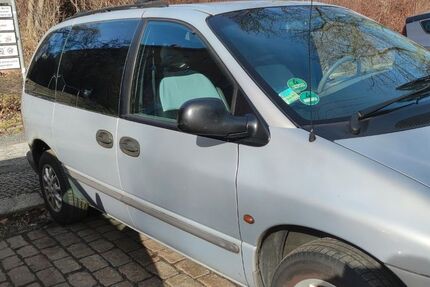 Chrysler Voyager 252.000 km 1.000 &euro; Berlin 10404