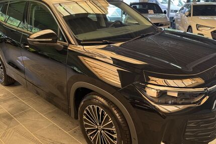 VW Tayron 1.600 km 37.500 &euro; Versmold 33775