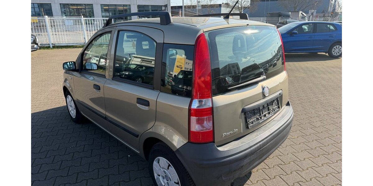 Fiat Panda 1.Hand/76.000km 76.555 km 2.599 &euro; Frankfurt 60386