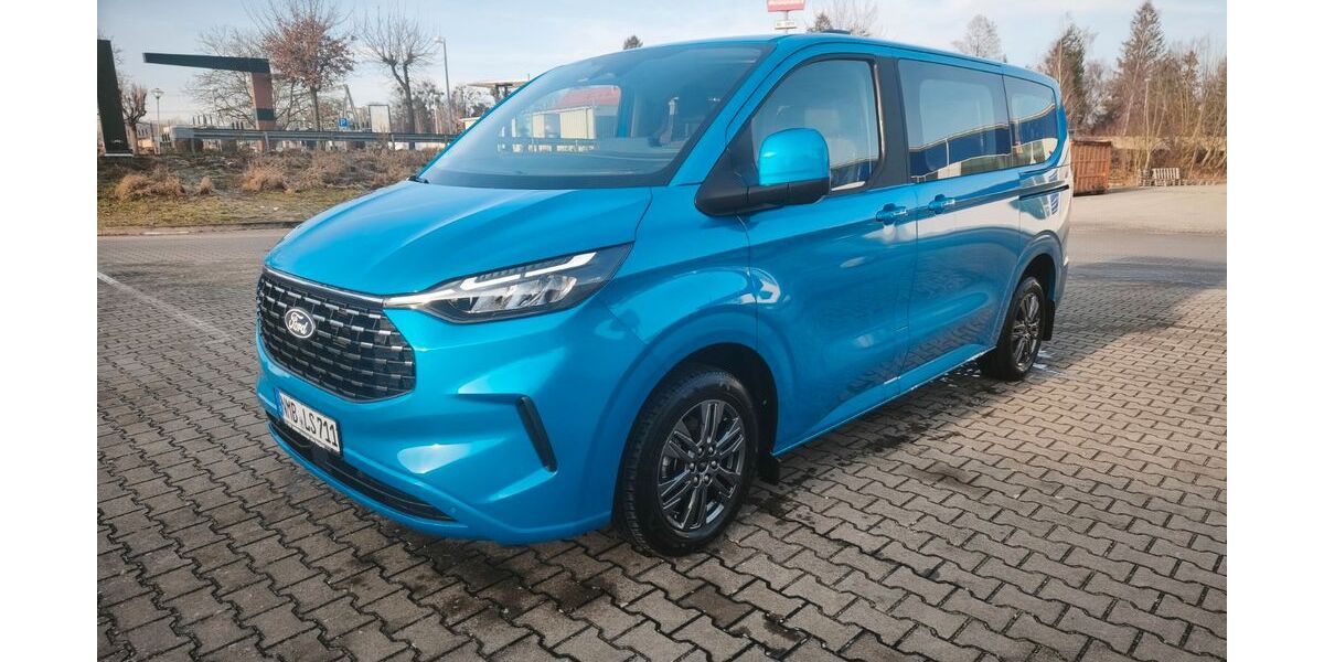 Ford Tourneo Custom 9.500 km 49.999 &euro; Naumburg 06618