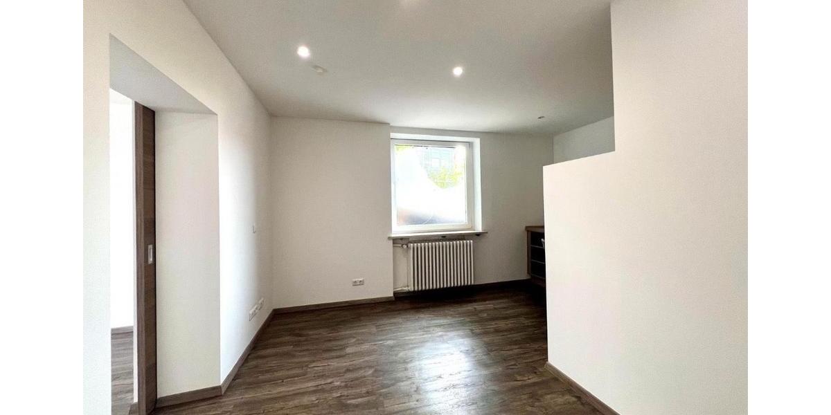 Einfamilienhaus Neuötting - 13 Zimmer, 510 m&sup2;, 830.000&euro; | Angebot:25907034