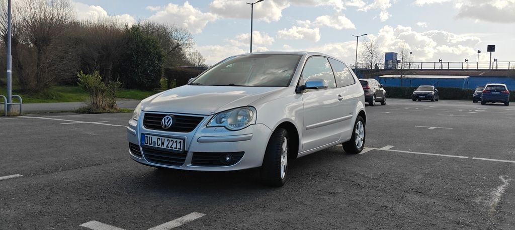 VW Polo 100.400 km 4.200 &euro; Duisburg 47269