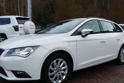 Seat Leon 115.600 km 11.990 &euro; Schneeberg 08289