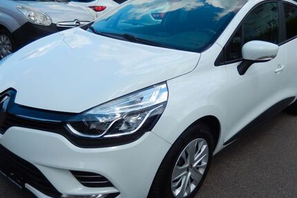 Renault Clio 97.600 km 8.999 &euro; Mosbach/Neckarelz 74821