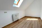 Gepflegte Dachgeschoßwohnung
