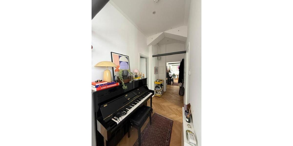 Dachgeschoßwohnung Offenbach am Main Hafen - 2.5 Zimmer, 52 m&sup2;, 950&euro; | Angebot:25544453