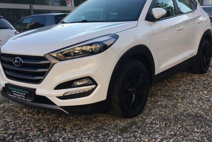 Hyundai TUCSON 147.500 km 12.999 &euro; leipzig 04155