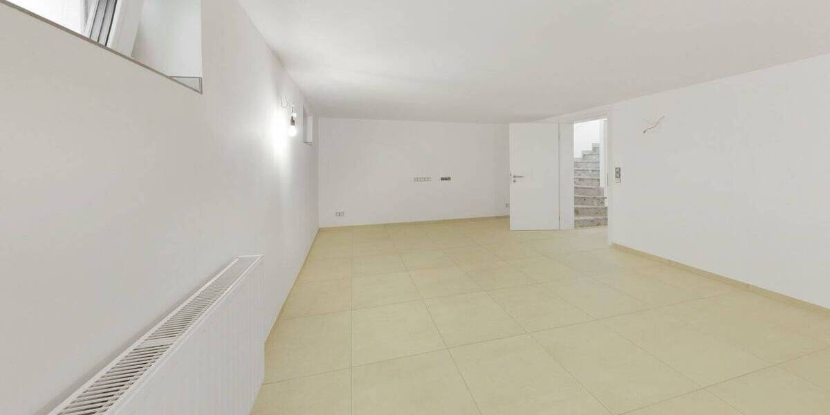 Reihenmittelhaus Burgdorf - 4 Zimmer, 145 m&sup2;, 2.100&euro; | Angebot:26309441