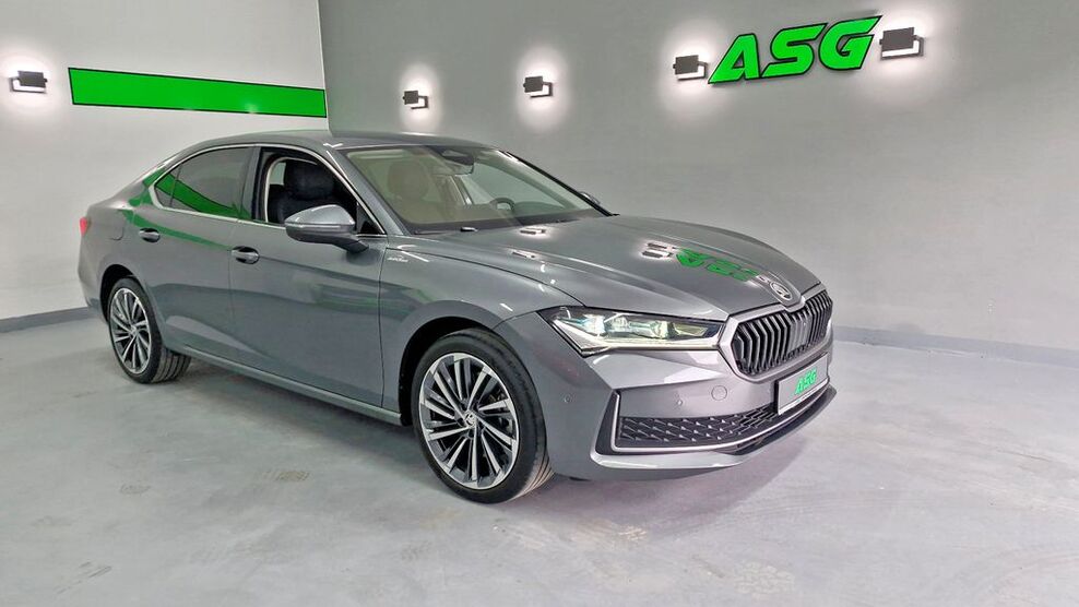 Skoda Superb 23.510 km 42.890 € Großbeeren 14979