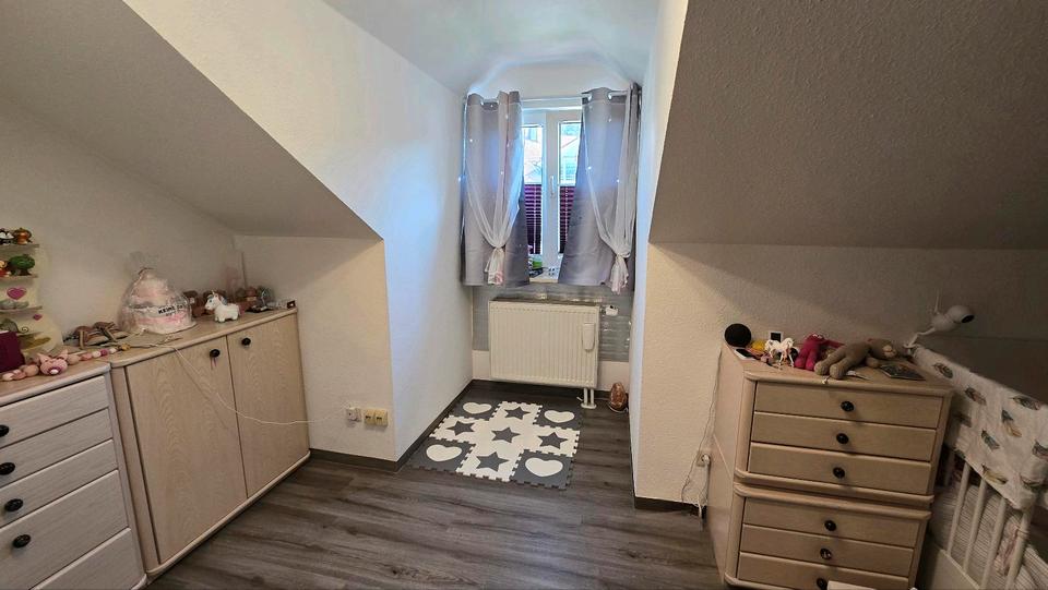 Dachgeschoßwohnung Sonthofen - 3 Zimmer, 82 m&sup2;, 355.000&euro; | Angebot:23582548