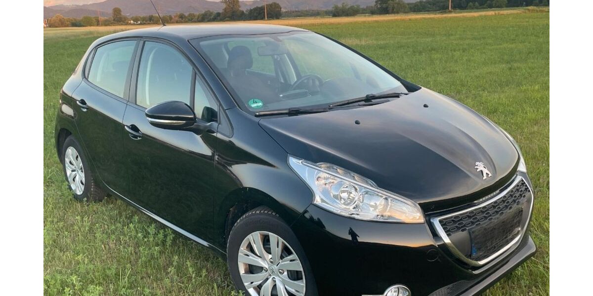 Peugeot 208 57.700 km 5.700 &euro; Emmendingen 79312