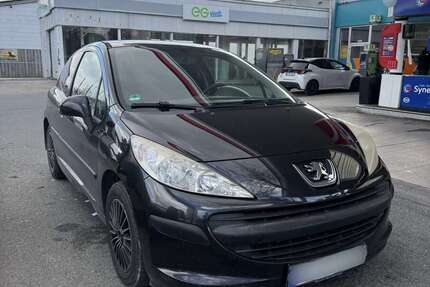 Peugeot 207 198.000 km 1.090 &euro; münchen 80797