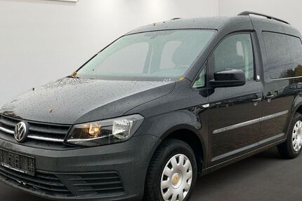 VW Caddy 120.418 km 10.499 € Brehna 06796