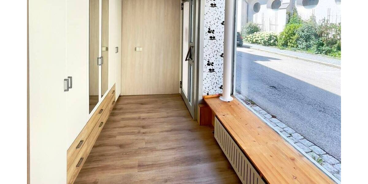 Reihenendhaus Bad Griesbach im Rottal Griesbach - 8 Zimmer, 164 m&sup2;, 232.000&euro; | Angebot:25773532
