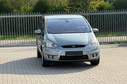 Ford S-Max 360.000 km 1.699 € Kandel 76870