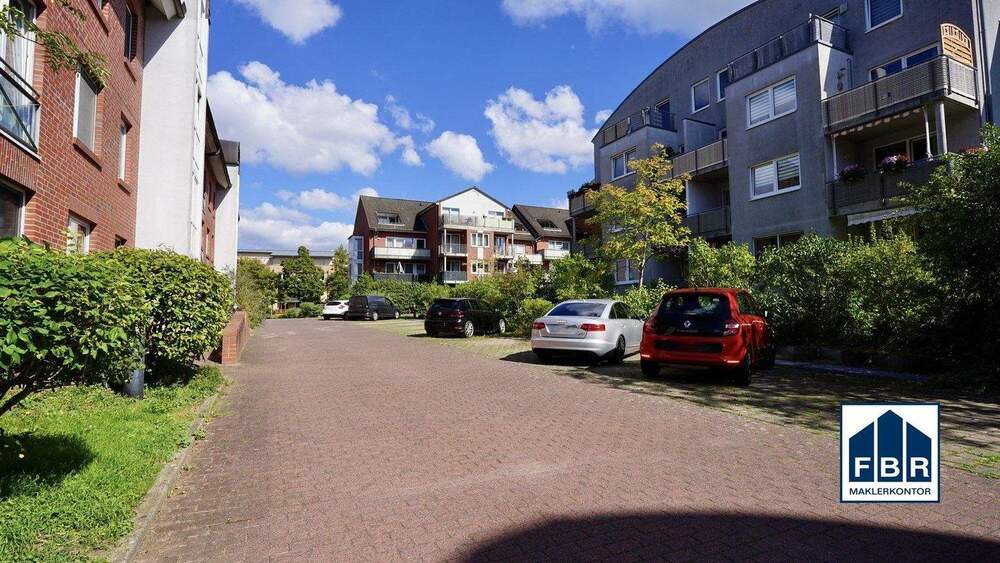 Investieren in der Landeshauptstadt - Eigentumswohnung mit Südbalkon und Tiefgarage 3 zimmer