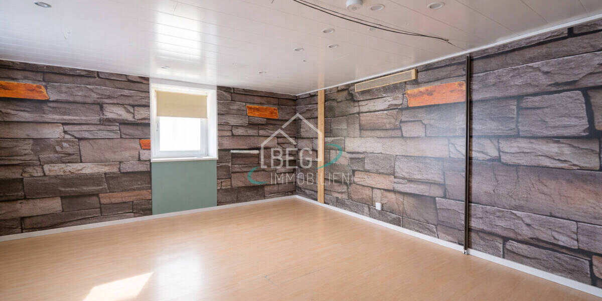 Mehrfamilienhaus, Wohnhaus Neuenstein / Neufels Neufels - 1 Zimmer, 306 m&sup2;, 399.000&euro; | Angebot:26242329