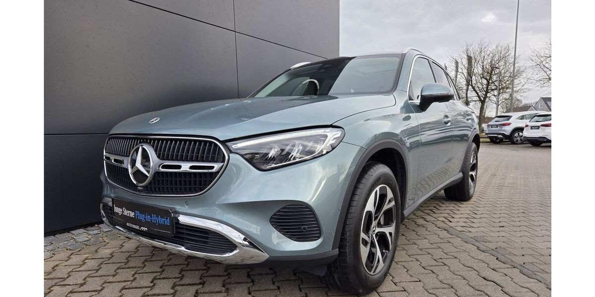 Mercedes-Benz GLC 300 10.500 km 57.879 &euro; Mainburg 84048