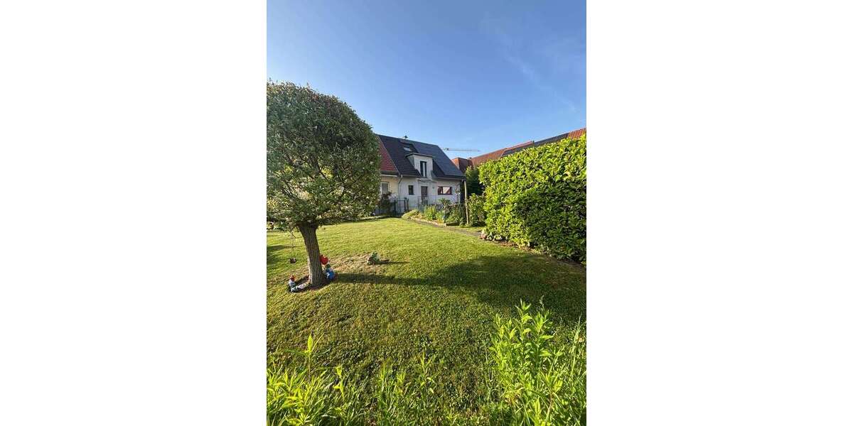 Einfamilienhaus Schallstadt - 5 Zimmer, 166 m&sup2;, 2.350&euro; | Angebot:26733403