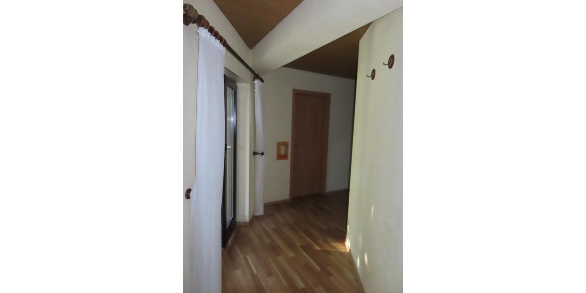 Wohnung 93 qm, 4 ZKB incl. Loggia im 2. OG 4 zimmer