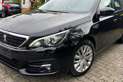 Peugeot 308 176.000 km 8.750 € Schwabach 91126