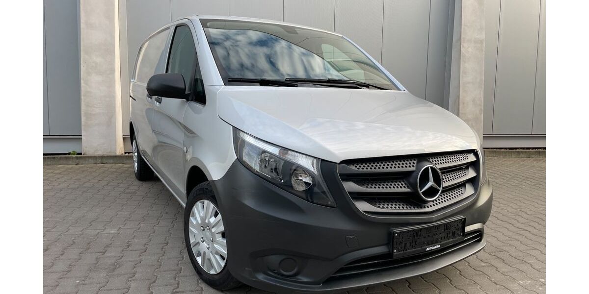 Mercedes-Benz Vito 139.000 km 12.900 &euro; Düsseldorf 40231