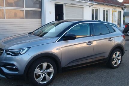 Opel Grandland (X) 120.000 km 13.900 &euro; Irndorf 78597