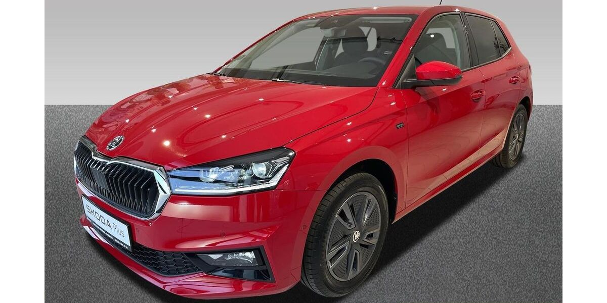 Skoda Fabia 7.252 km 22.460 € Dresden 01067