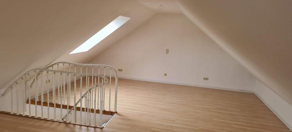 Maisonettenwohnung Dillingen an der Donau - 3 Zimmer, 88 m&sup2;, 897&euro; | Angebot:25385038