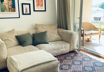 *Für ca. 1,5 Jahre: Möblierte Terrassen-Wohnung am Rheinufer*