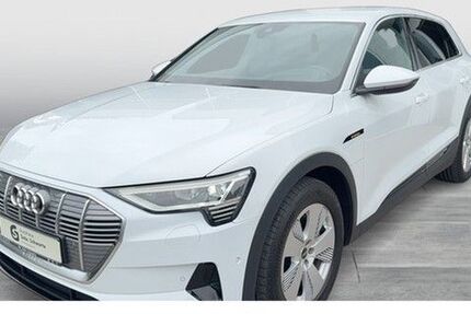 Audi e-tron 40.925 km 31.330 &euro; Haselünne 49740