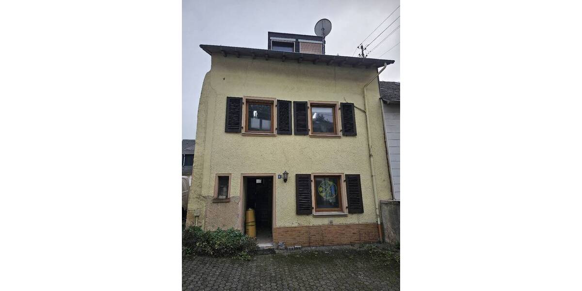 Doppelhaushälfte Föhren - 4 Zimmer, 95 m&sup2;, 79.000&euro; | Angebot:19303012