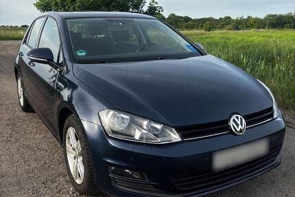 VW Golf 138.331 km 7.900 &euro; Niebüll 25899