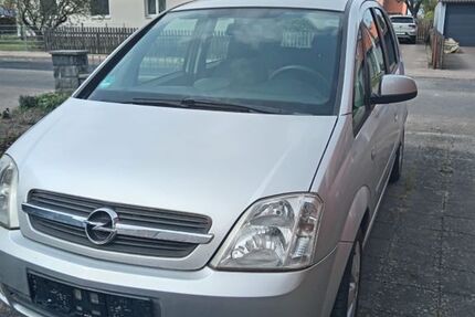Opel Meriva 156.000 km 1.150 &euro; Hankensbüttel 29386