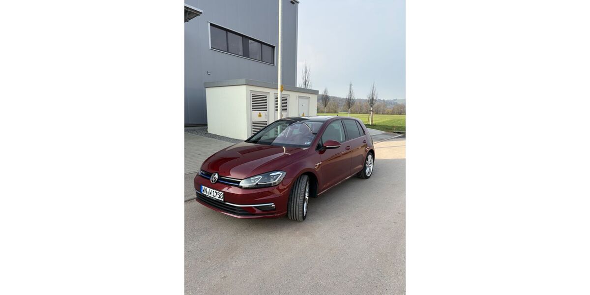 VW Golf 90.000 km 15.499 &euro; Winterbach 73650