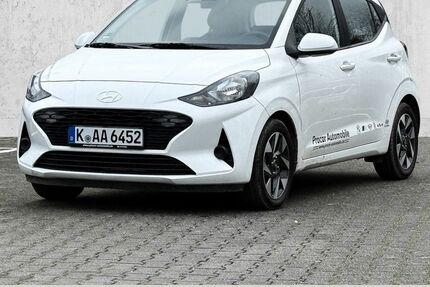 Hyundai i10 1.598 km 14.900 &euro; Köln 50739